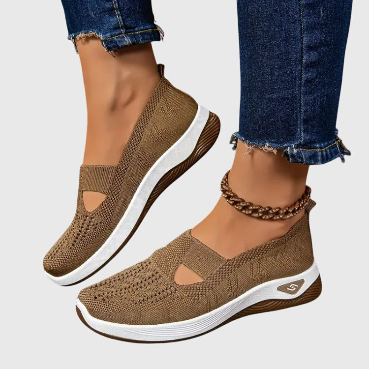 LORA | ORTHOPAEDIC WALKING SHOES